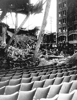 odeontheatreottawa1958.jpg